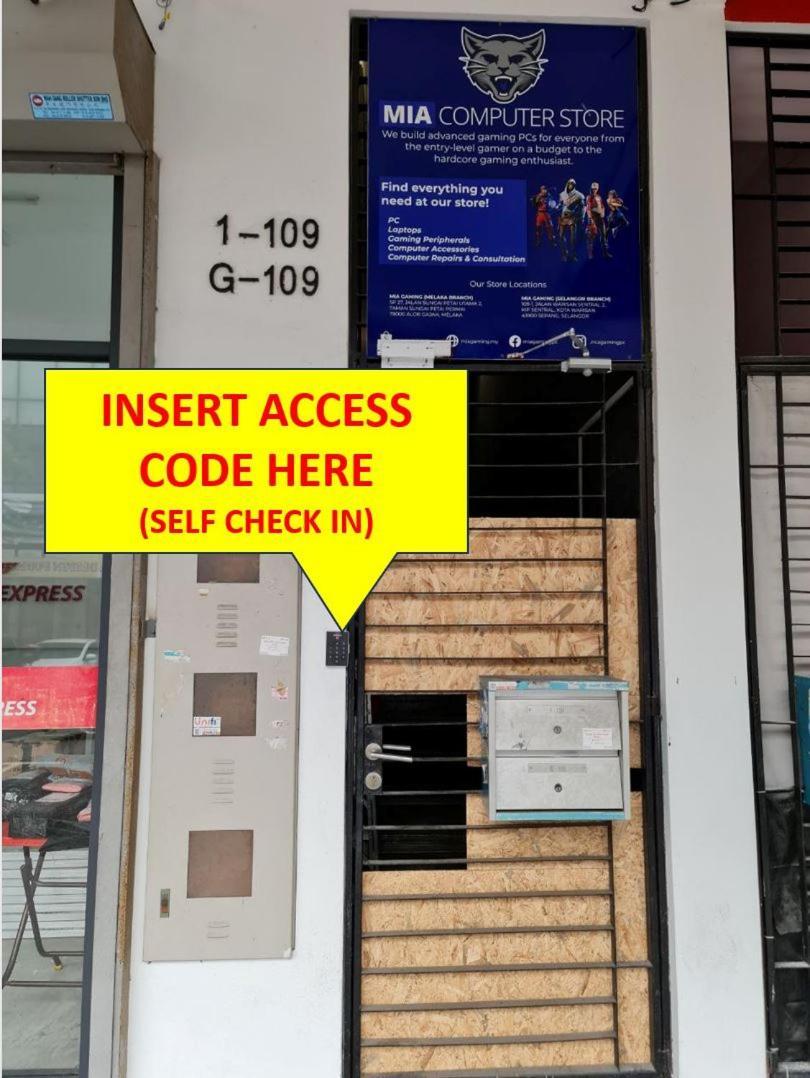 Ayden Hostel Airport Transit - Klia Сепанг Екстериор снимка