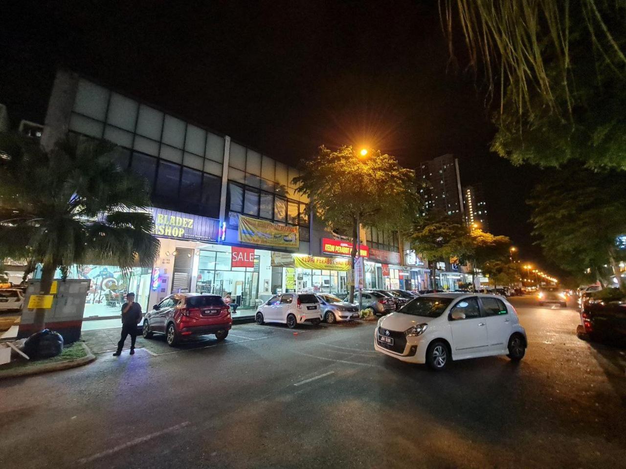 Ayden Hostel Airport Transit - Klia Сепанг Екстериор снимка