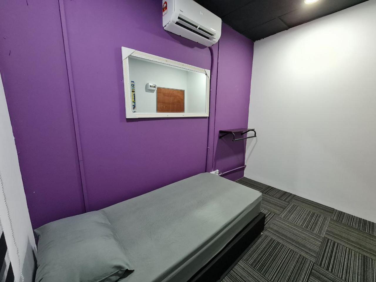 Ayden Hostel Airport Transit - Klia Сепанг Екстериор снимка