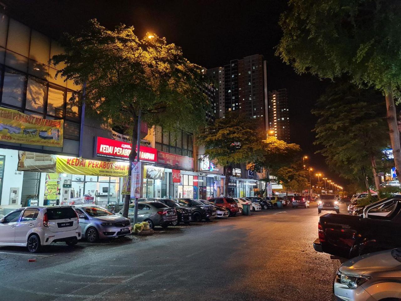 Ayden Hostel Airport Transit - Klia Сепанг Екстериор снимка